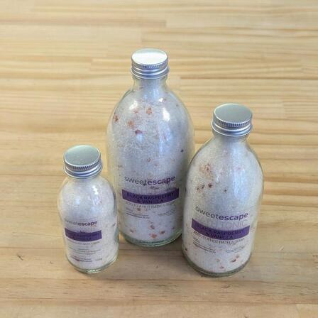 Black Raspberry and Vanilla Bath Tonic - 300g Jar